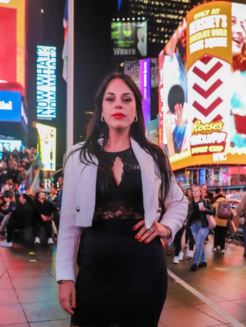 New York: 1-hour Photoshoot in Iconic Locations - Who should book this experience?