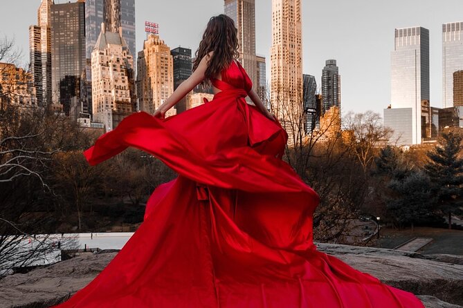 New York Flying-dress photoshoot with iconic NYC views - What the flying dress adds to the photos