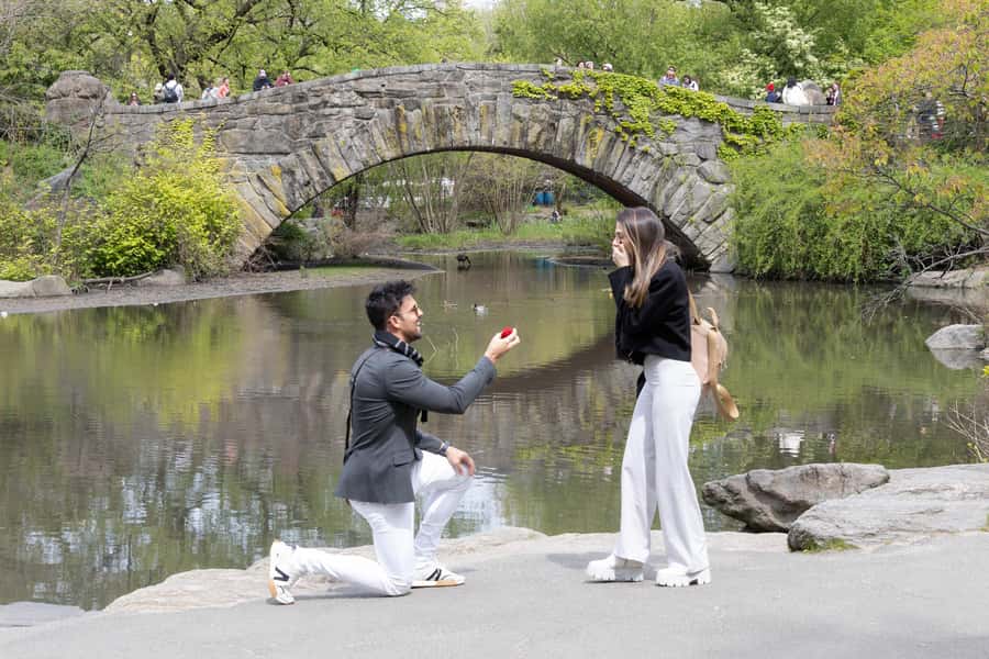 New York: Photoshoot in NYC Central Park 5th Ave - What the photographer adds to the session