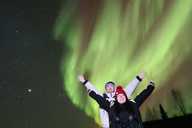 Northern Lights Aurora Tour with Photography - Photography help without carrying the whole task yourself