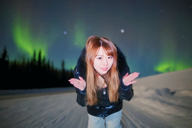 Northern Lights(Aurora) Tour with Photography and Karaoke on car! - Photography help without carrying the whole night
