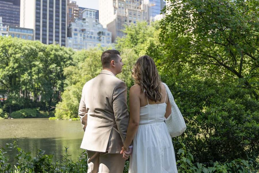 NYC: Surprise Proposal Photoshoot - Capture the Yes Forever - What you receive within 48 hours