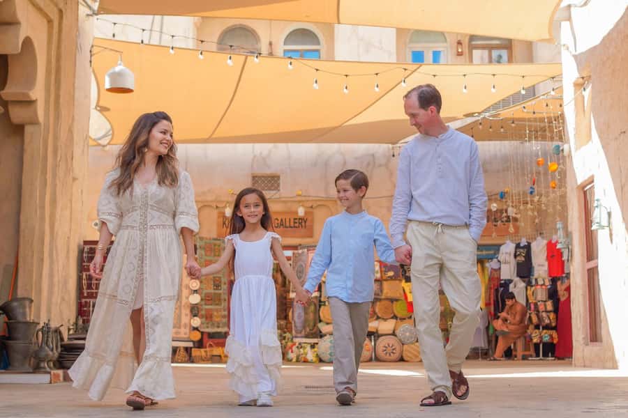 Old Dubai Guided Tour With Photographer: Souks & Street Food - Walking conditions and who should book