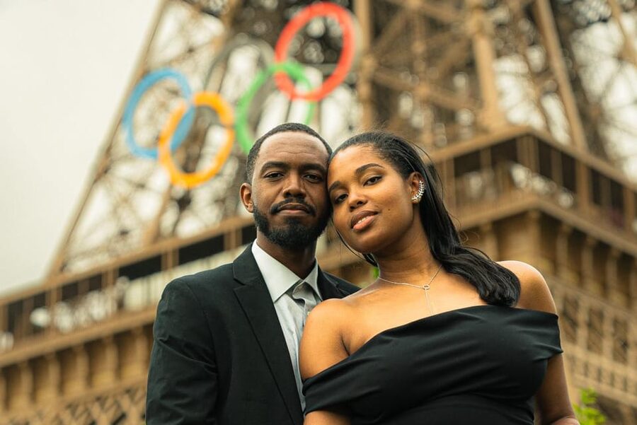 Paris: Eiffel Tower & Louvre Photoshoot (High End Edits) - Key points at a glance