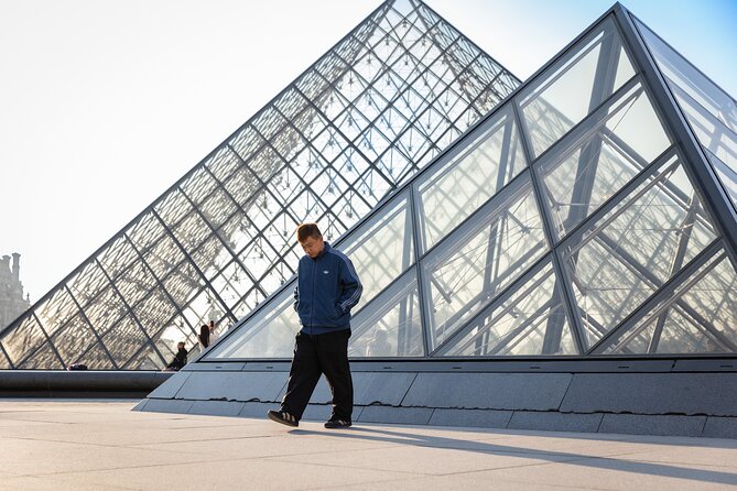 Paris: Eiffel Tower or Louvre Photoshoot - Best Spots - Timing, weather, and the extra-cost rules