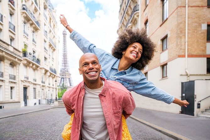 Paris: Eiffel Tower Photo Shoot - What the price means for couples and small groups