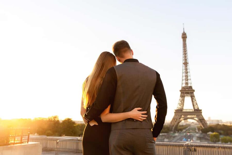 Paris: Eiffel Tower Photoshoot - Price, timing, and overall value