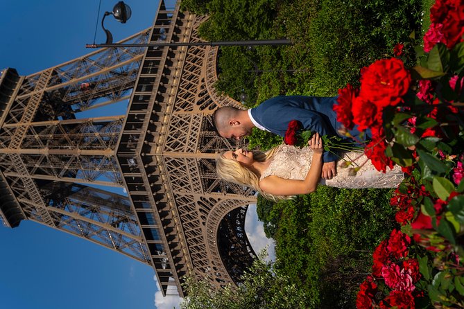 Paris Eiffel Tower Wedding Vows Renewal Ceremony with Photo Shoot - Planning your clothing and timing