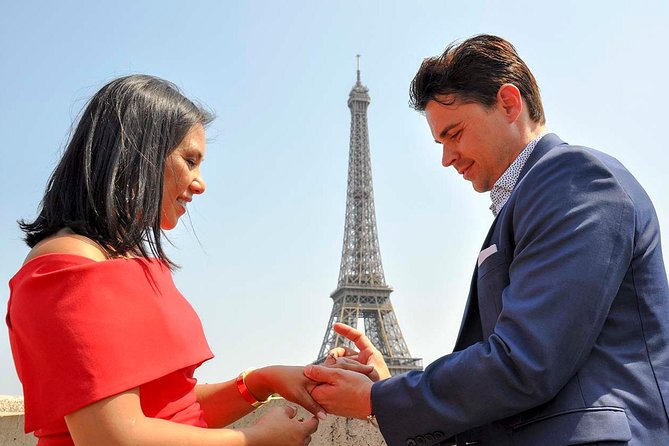 Paris Engagement Proposal Private Walking Tour with Professional Photographer - A proposal that begins like an ordinary Paris photo walk