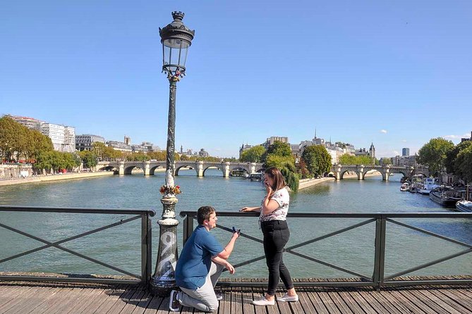 Paris Engagement Proposal Private Walking Tour with Professional Photographer - The photography package and what you actually receive