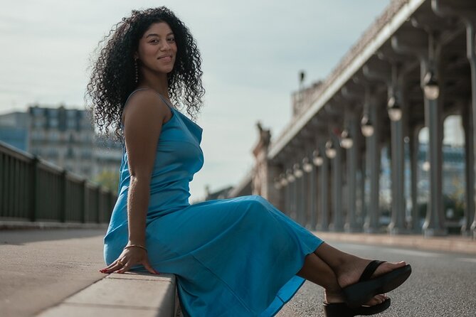 Paris One-Hour Private Photo Shoot - Custom locations from the Marais to Disneyland Paris
