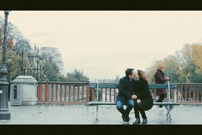 Paris Photo Shoot with Professional Photographer - What happens in front of the camera