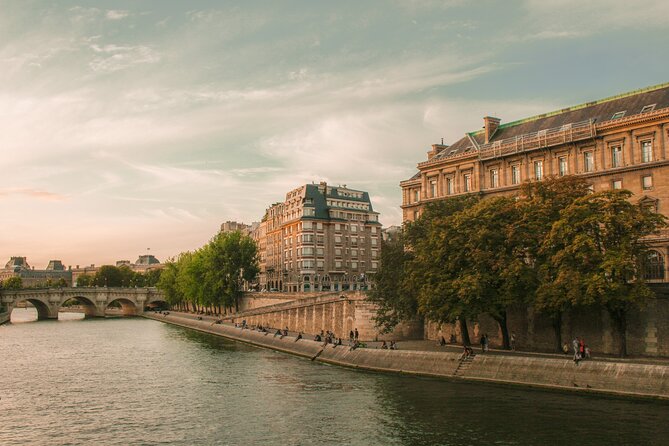 Paris Photography Tour - Self Guided Tour of Paris' Top Instagram Spots - Square René Viviani and a quieter pause by an old church