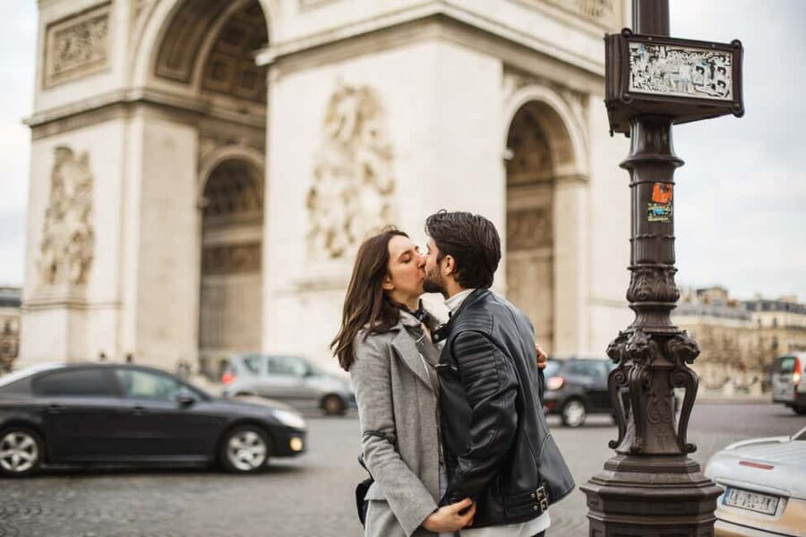 Paris: Photoshoot at The Big Three - Who will enjoy this most