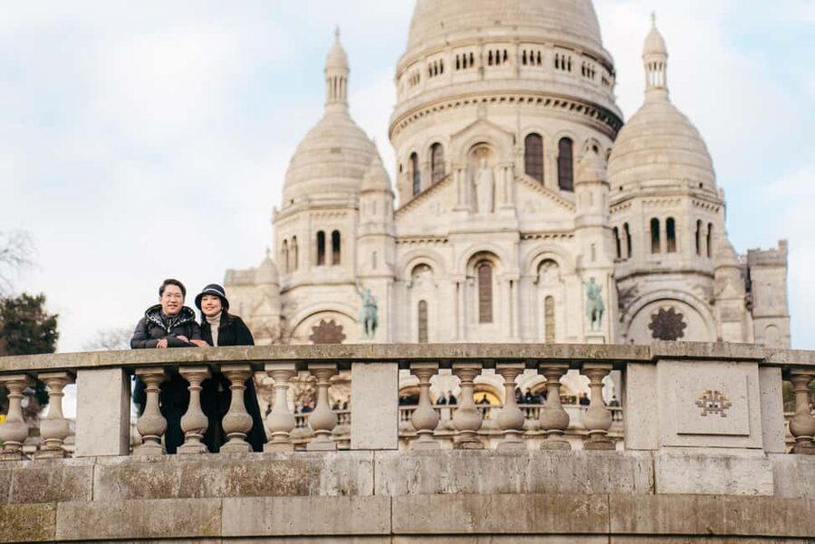 Paris: Premium Professional Photo Shoot - Choosing the right Paris backdrop