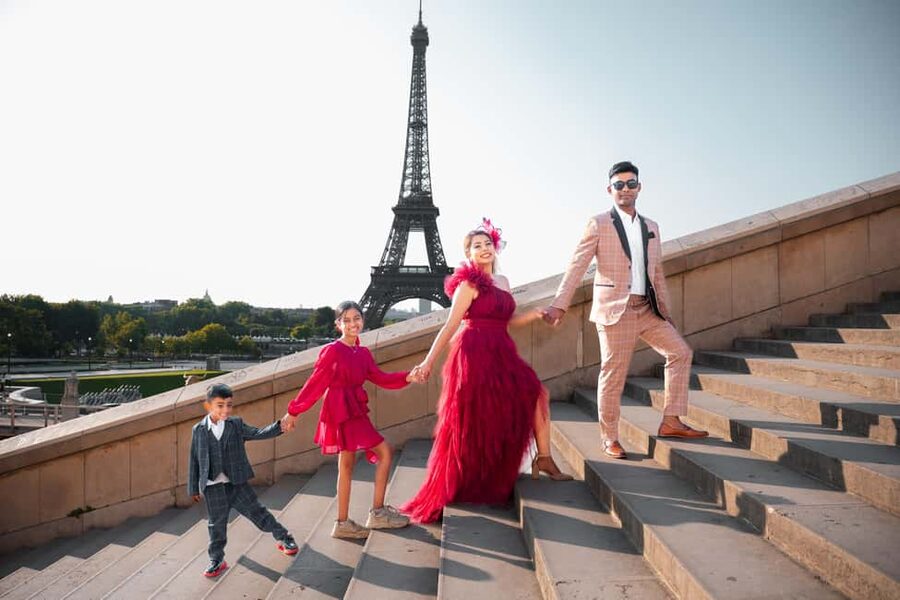 Paris: Private Photoshoot Near Eiffel Tower 55 Photos - Lighting, Weather, and the Best Time to Book