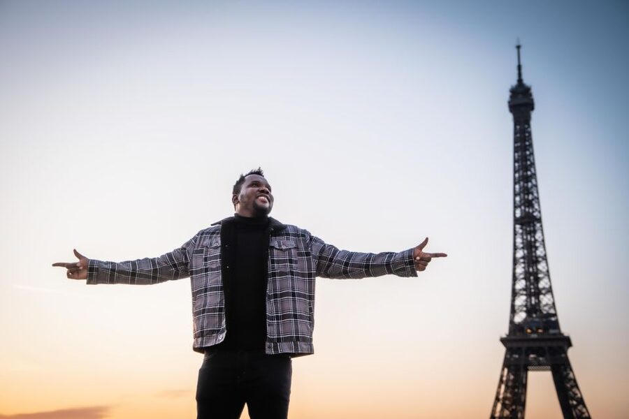 Paris: Private Photoshoot Near Eiffel Tower 55 Photos - Special Moments and Surprise Proposals