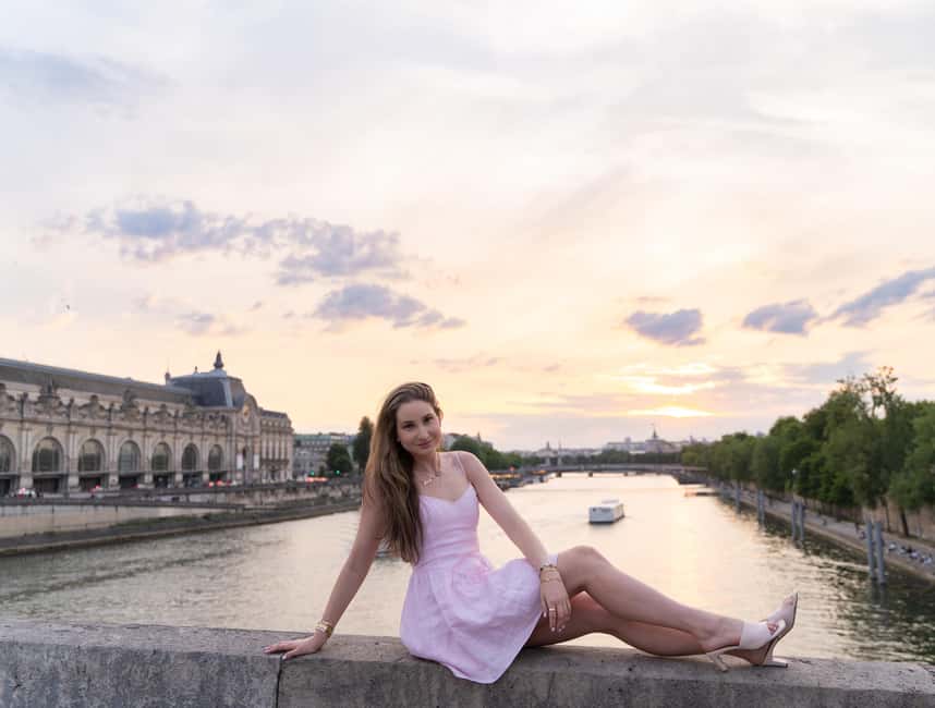 Paris:sunset photoshoot in ❤️️ of Paris- Louvre Orsay Eiffel - Key points to know before you book