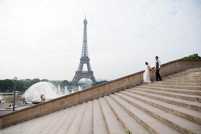 Parisian Life Style Private Photo Shoot at Eiffel Tower - Who should book this private Paris session?