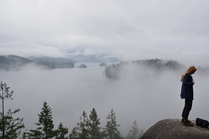 Photography, Gondola & Snowshoeing - Shannon Falls adds a short, powerful stop