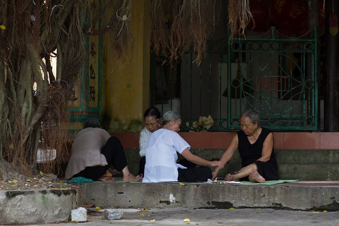 Photography Tour to Tho Ha - The rice paper making village - What the $138 price really buys