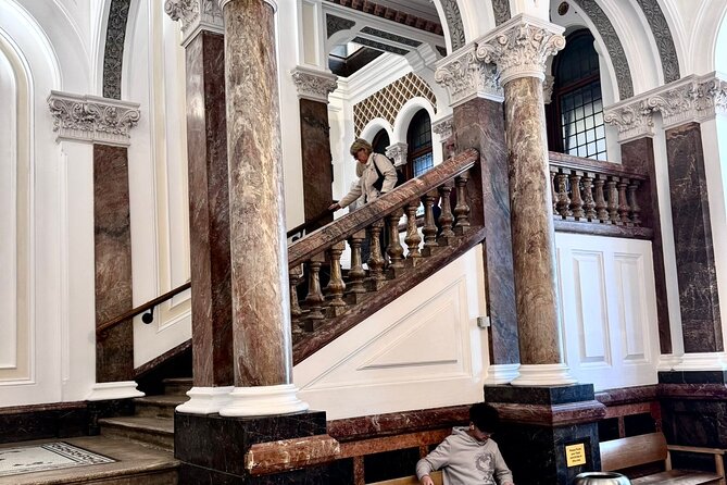 Photography Walking Tour in Birmingham - What you learn beyond simple camera angles