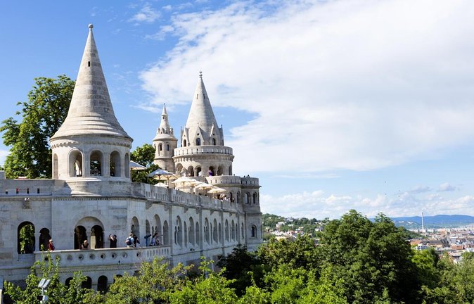 Photoshoot in Budapest most amazing spots - Key details before you book