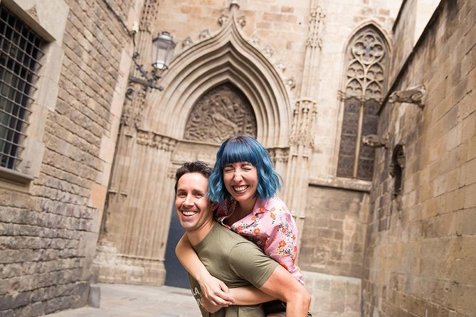 Photoshoot tour in Barcelona Secret Corners - Finishing in Ciutadella Park