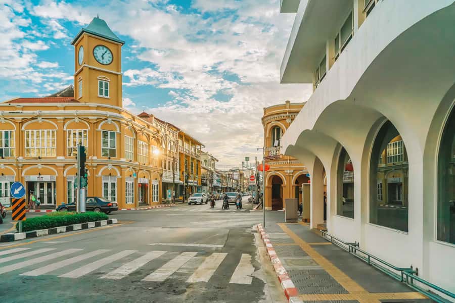 Phuket: City Highlights and Hidden Gems Instagram Tour - Nui Beach and the final hour and a half
