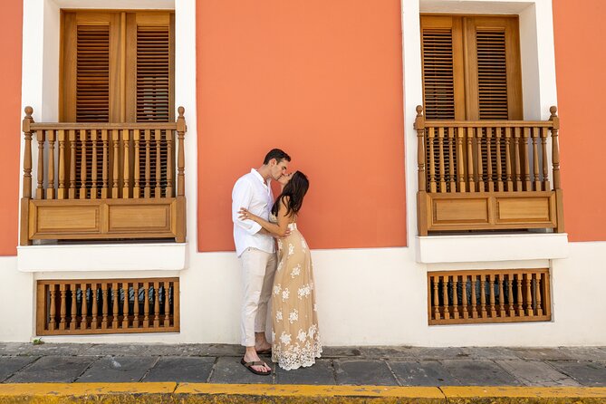 Private 30+Minute Photoshoot in Old San Juan (Photo shoot) - Four or five locations in about 35 minutes
