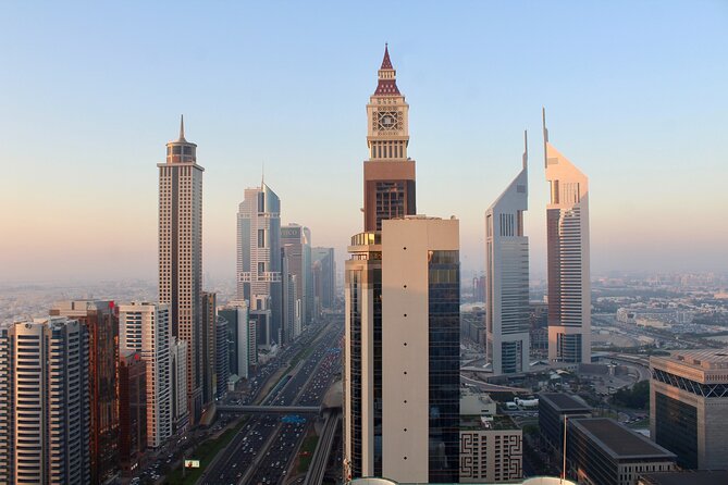 Private Dubai Instagram Tour with the Most Scenic Attractions - Burj Khalifa and Dubai Mall: 20 minutes at the world’s tallest tower