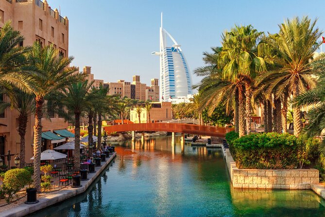 Private Dubai Instagram Tour with the Most Scenic Attractions - Souk Madinat Jumeirah: a half-hour of Arabian-style scenery
