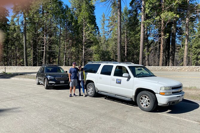 Private Family Photo Day in Yosemite - Following the caravan through Yosemite