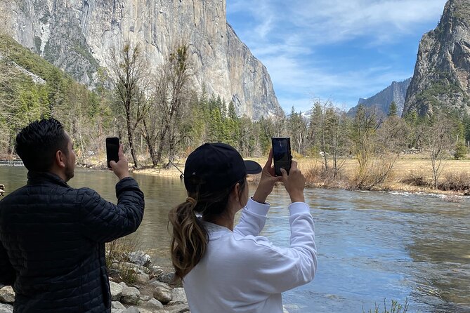 Private Family Photo Day in Yosemite - Meeting your guide in Oakhurst, Fish Camp, Mariposa, or Yosemite