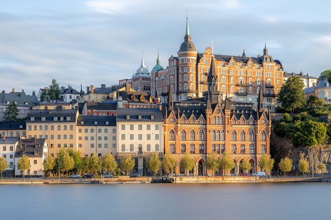 Private Golden Hour Photo Walk in Stockholm - Skeppsholmsbron and waterfront photography