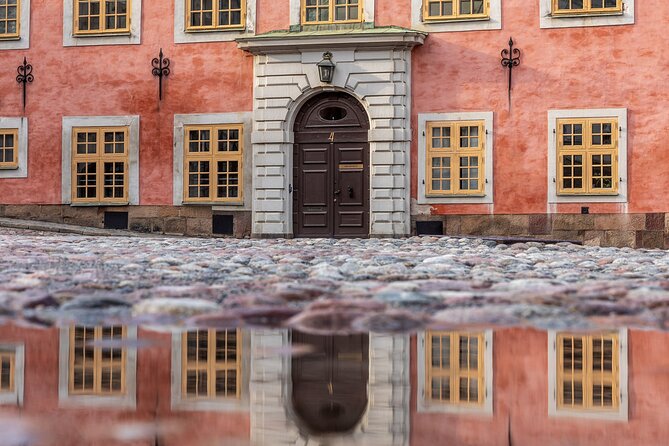 Private Golden Hour Photo Walk in Stockholm - What the private format is worth at $163.03