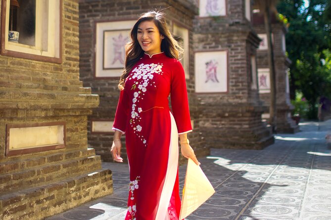 Private Hanoi Photoshoot – Iconic Spots & Hidden Gems - Long Bien Bridge for a stronger sense of place