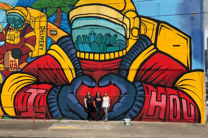 Private Houston Mural Instagram Tour by Cart - Photo stops, profile pictures, and practical camera advice