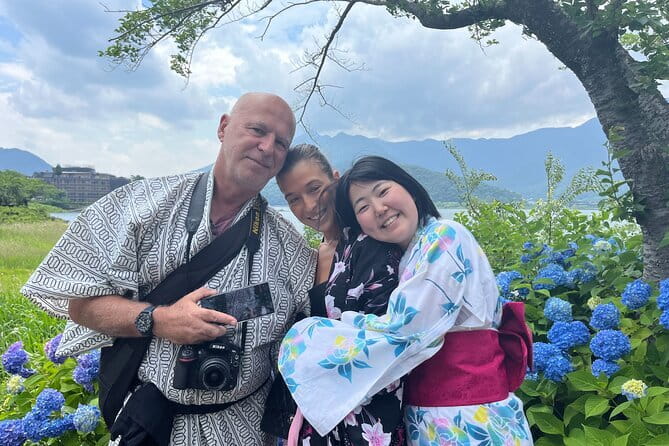 Private Mt.Fuji Kimono costume Photo Tour with Hotel Pick-up - Kitaguchi Hongu Fuji Sengen Shrine