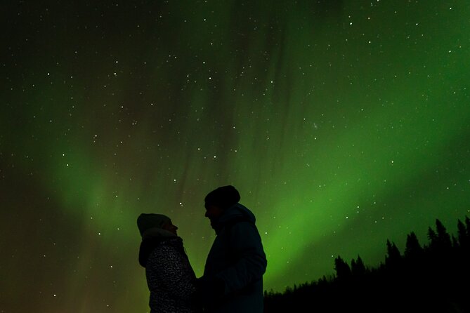 Private Northern Lights Photography Hunting - What the waiting stops feel like