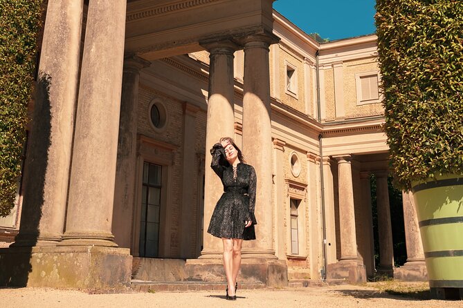Private Personalized Photoshoot in Berlin - What the photographer adds
