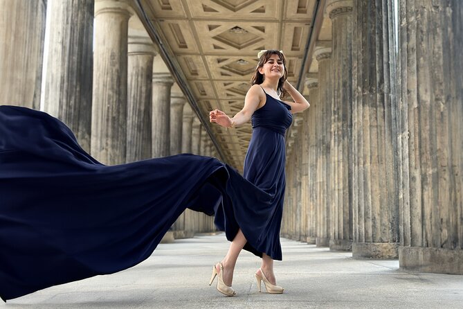 Private Personalized Photoshoot in Berlin - Who will enjoy this most?