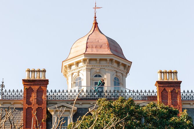Private Photo Session in Historic Charleston - Meeting Dennis at 79 E Bay Street