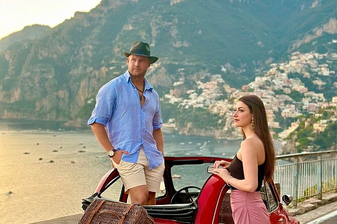 Private Photo Tour on the Amalfi Coast with Fiat 500 - The photographer matters more than the phone