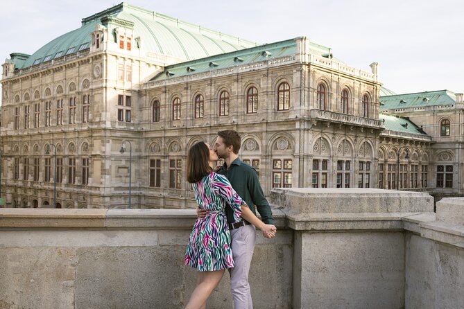 Private Photographer Vienna - Starting below the Albertina stairs