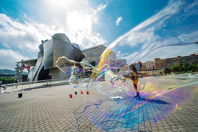 Private Photographic Walk of San Sebastian and Bilbao - Key points at a glance