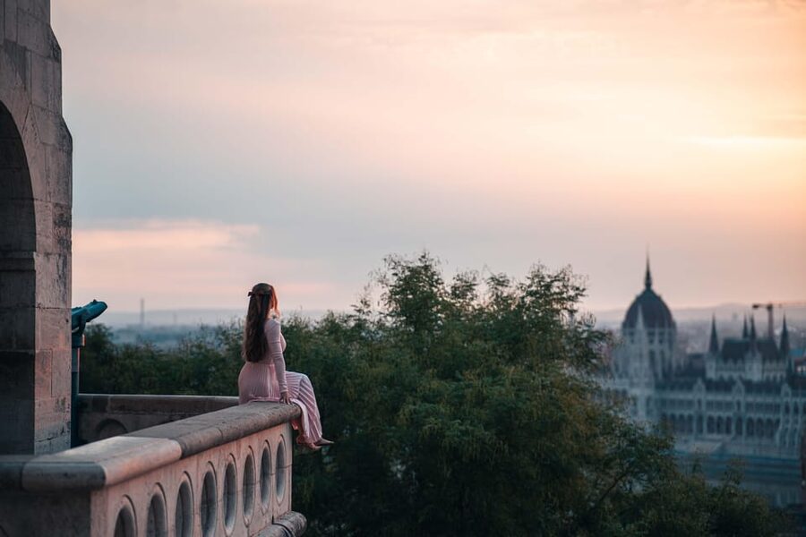 Private photography photo session at Fisherman Bastion - Who will enjoy this photo session most