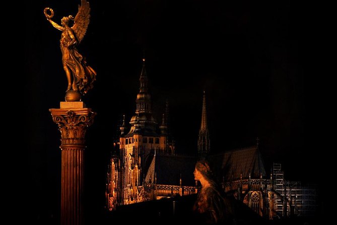 Private Photography Tour of Prague by Night - Prague Castle and Castle Hill after dark