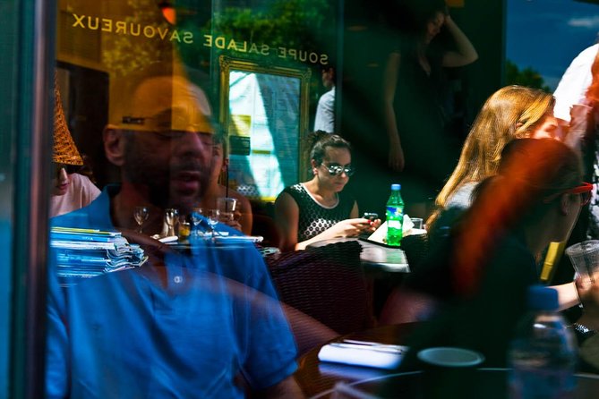 Private Photography Walking Tour of Paris: Latin Quarter or Montmartre - Montmartre: Sacré Coeur and the art of changing angles