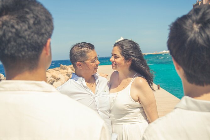 Private Photoshoot Curacao - Capture Your Memories in Willemstad - Heat, Walking, and Cruise-Day Timing